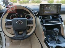 تويوتا لاندكروزر